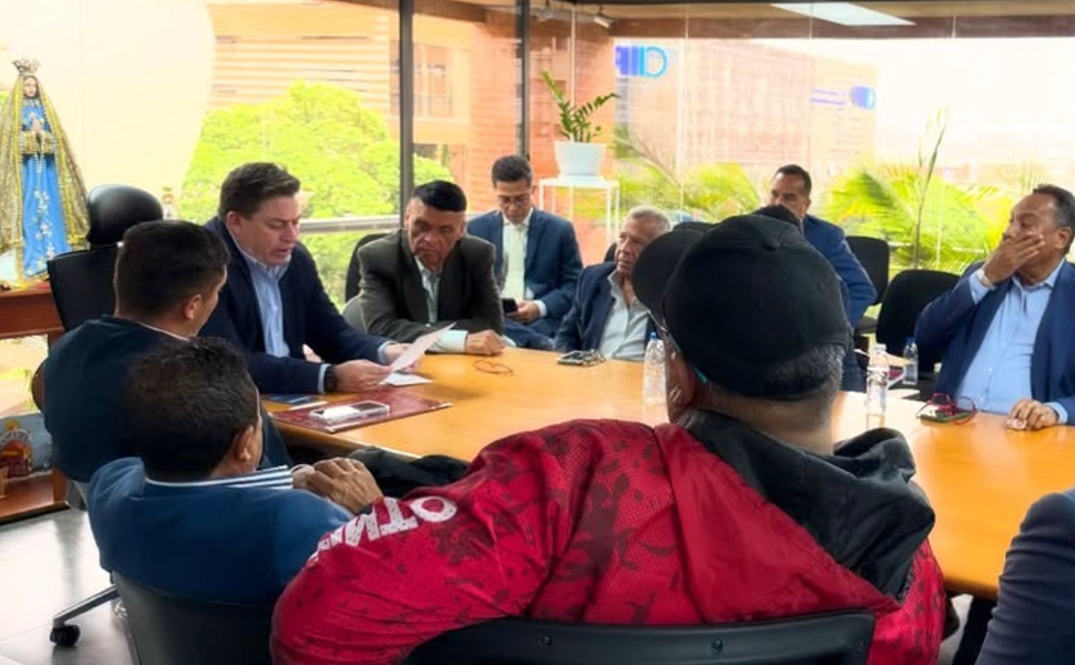 Alcaldes de oposición hicieron una mesa de trabajo para llevar ...